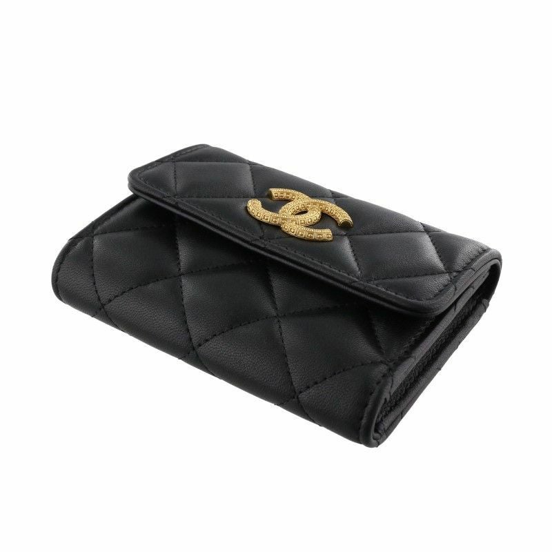 【新品未使用】シャネル　カードケース CHANEL（シャネル） （新品・未使用品）シャネル ココマーク フラップ