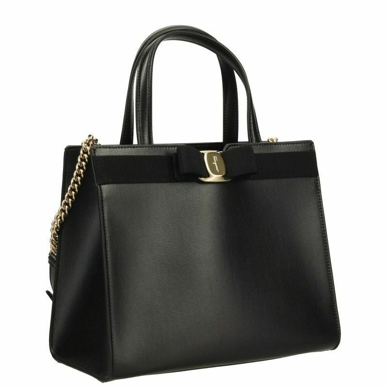 【美品】フェラガモ トートバッグ 2way ロゴ レザー 黒 大容量 FERRAGAMO（フェラガモ） サルヴァトーレフェラガモ Salvatore