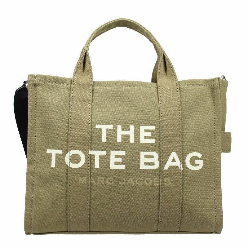 【USA古着】マークジェイコブス！ロンドンガール❗️ 最高級ラムウール高品質❗️ マーク ジェイコブス、歴史的コレクションに着想。「過去」を抱えて前