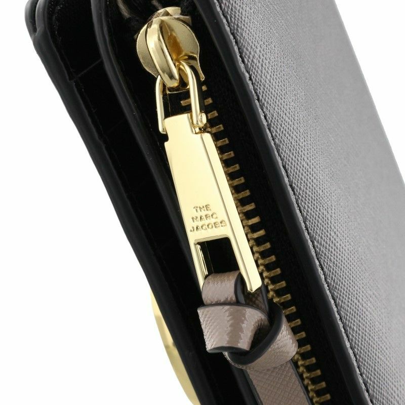 マークジェイコブス MARC JACOBS 二つ折り財布 スナップショット M0013356 136 NEWCLOUDWHITEMULTI