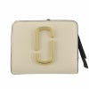 マークジェイコブス MARC JACOBS 二つ折り財布 スナップショット M0013360 136 NEWCLOUDWHITEMULTI