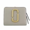 マークジェイコブス MARC JACOBS 二つ折り財布 スナップショット グレー M0014282 088