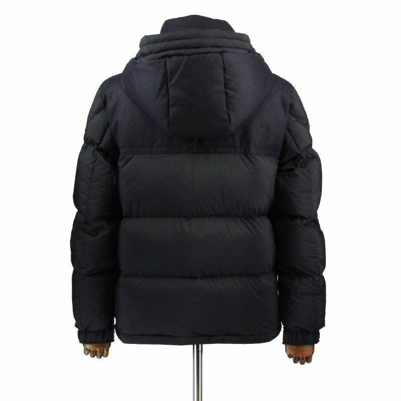 モンクレール MONCLER ダウンジャケット メンズ IVRAIE 3サイズ 1A001
