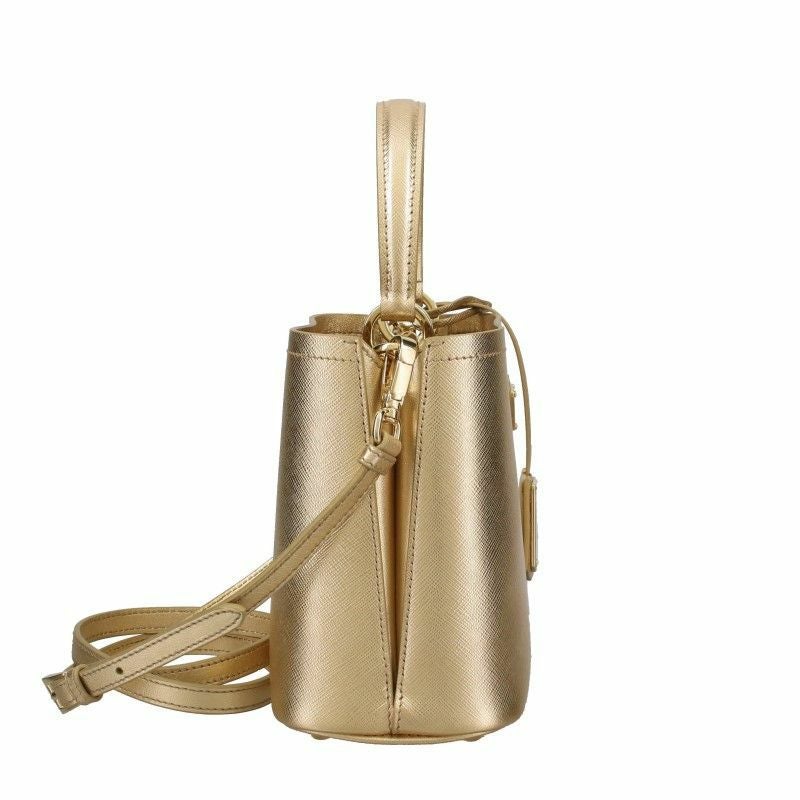 極美品　ＰＲＡＤＡショルダー PRADA（プラダ） バッグ パデッドRe-Nylon リナイロン ショルダー
