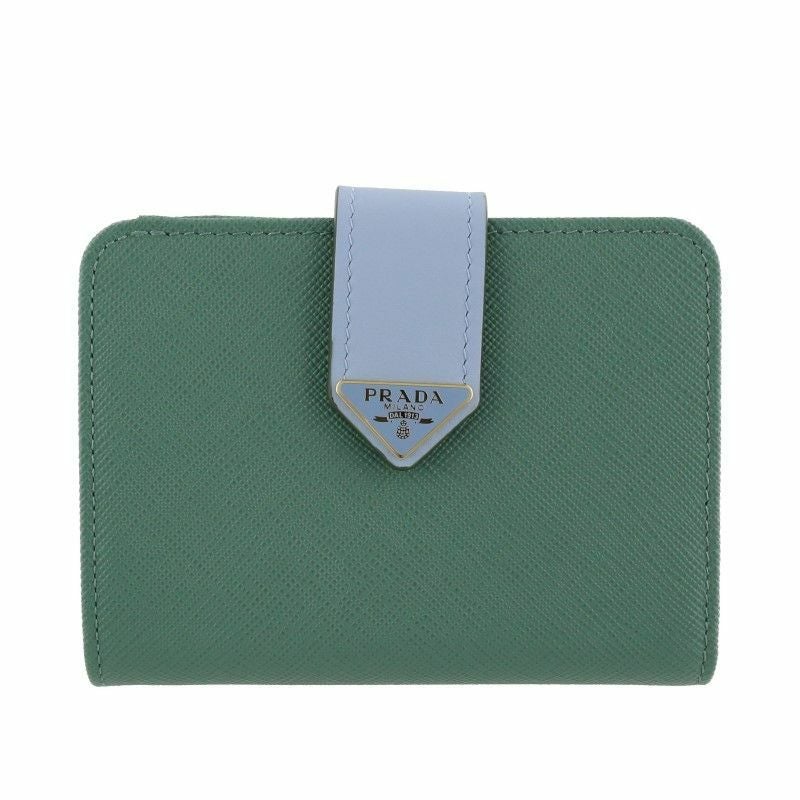 ✨PRADA✨プラダ✨三角プレート✨ロゴ✨ライトグリーン✨二つ折り財布✨ PRADA プラダ 二つ折り財布 レディース グリーン 1ML018 2DYG F03HX