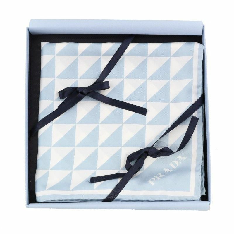 プラダ PRADAスカーフ レディース ブルー 1FF001 2DTP F0X24 CIELO