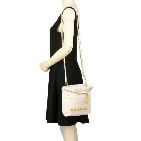 シャネル ハンドバッグ レディース シャネル 22 ミニハンドバッグ
