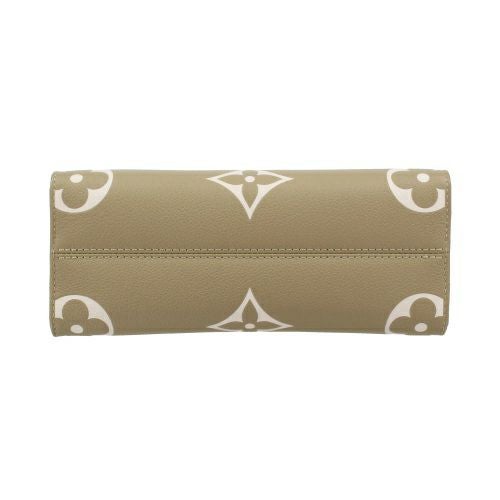 ルイヴィトン トートバッグ モノグラム アンプラント オンザゴー PM ベージュ LOUIS VUITTON M46647 カーキクレーム