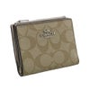コーチ アウトレット 二つ折り財布 レディース シグネチャー ビルフォールド ウォレット ベージュ COACH OUTLET CM852 SIGHA ライトカーキ チョーク