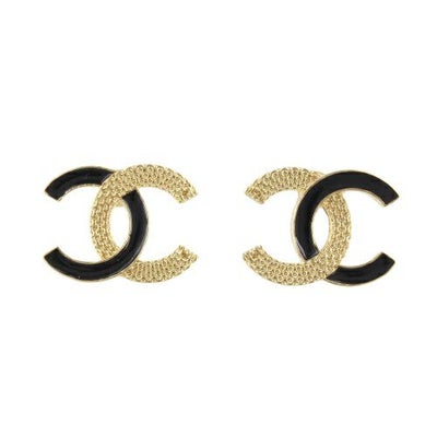 000000010526-01.jpg?size=m&w= 