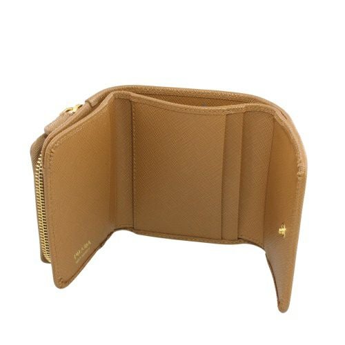 プラダ 三つ折り財布 コンパクト財布 レディース トライアングルロゴ サフィアーノ ブラウン PRADA 1MH044 QHH F03BH CARAMEL 0