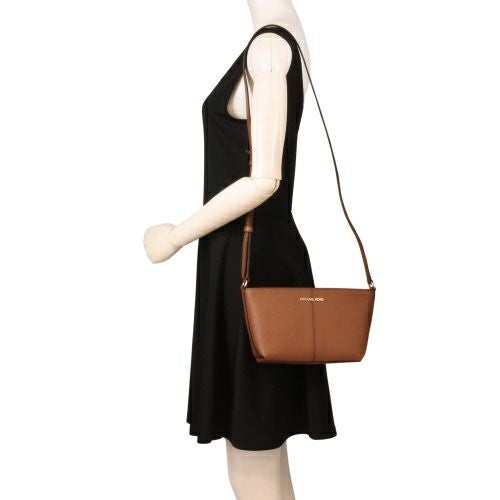 マイケルコース ショルダーバッグ レディース ジェットセット スモール クロスボディバッグ ブラウン MICHAEL KORS 35F4GTVC5L LUGGAGE