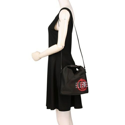 エムエム 6 メゾンマルジェラ ショルダーバッグ レディース ジャパニーズバッグ JAPANESE BAG ブラック MM6 Maison Margiela SB6WD0026P7364 T8013 BLACK+PRINT