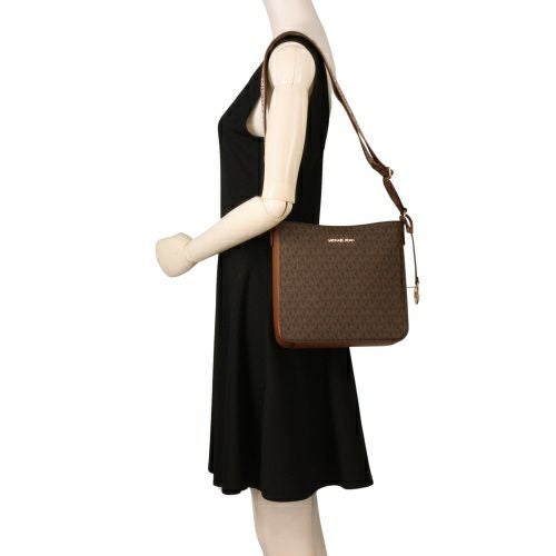 マイケルコース ショルダーバッグ レディース ジェット セット トラベル シグネチャー スモール NS クロスボディー ブラウン MICHAEL KORS 35S5GTVC1B BROWN