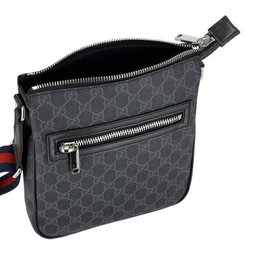 グッチ ショルダーバッグ メンズ レディース GG ブラック スモール メッセンジャーバッグ ブラック GUCCI 792082 FADJA 1042