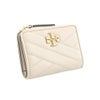 トリーバーチ 二つ折り財布 レディース キラ KIRA CHEVRON BI FOLD WALLET ベージュ TORY BURCH 153121 122 NEW CREAM