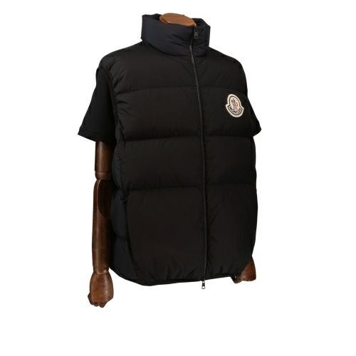 MONCLER◆ビッグロゴパッチ　ダウンベスト◆ALMAZ 　モンクレール Moncler - Almaz Down Vest | HBX