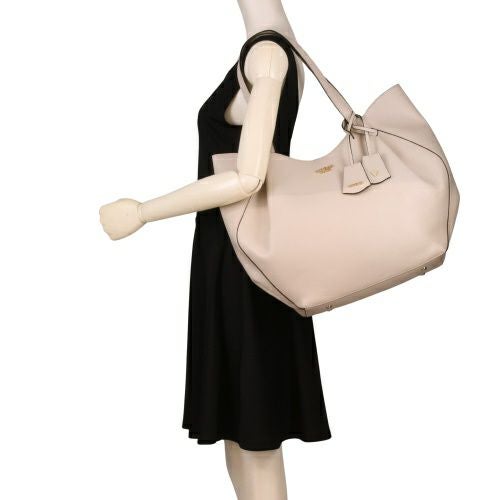 ゲス トートバッグ レディース AMORETTE 2 IN 1 TOTE ベージュ GUESS BG789824 LIGHT TAUPE