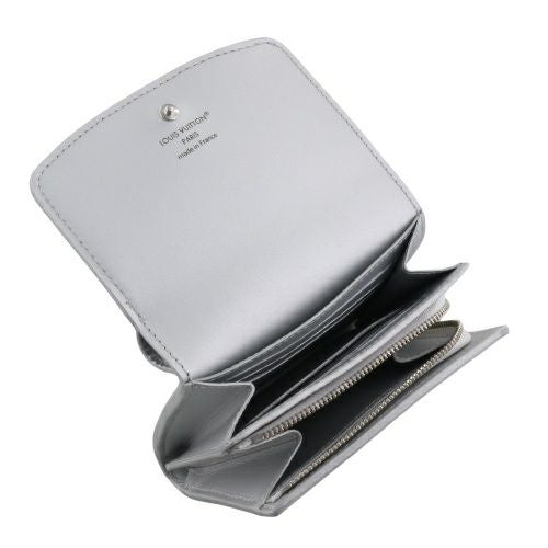 ルイヴィトン 二つ折り財布 マヒナ ポルトフォイユ・イリス コンパクト シルバー LOUIS VUITTON M26706
