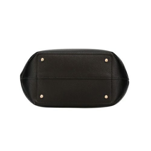 ゲス ショルダーバッグ レディース AMORETTE GIRLFRIEND SATCHEL ブラック GUESS BG789806 BLACK