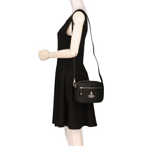 ヴィヴィアンウエストウッド ショルダーバッグ レディース ANNIE CAMERA BAG ブラック Vivienne Westwood 43030036 S000R N405 BLACK