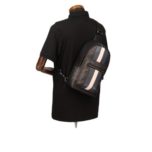 コーチ アウトレット ボディバッグ メンズ ウエスト パック・シグネチャー キャンバス・ヴァーシティ ストライプ ブラック COACH OUTLET CV923 QBOH0 チャコール/デニム/チョーク