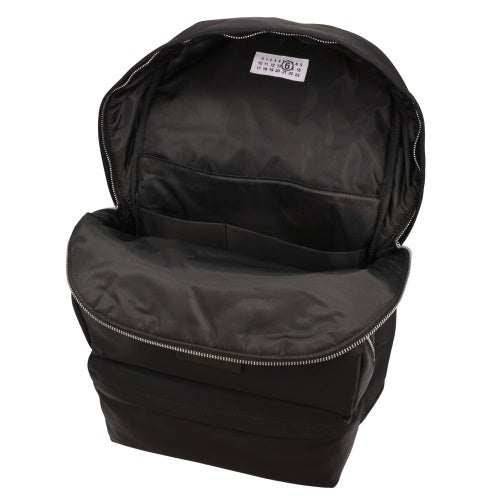 エムエム 6 メゾンマルジェラ リュックサック バックパック レディース THREE PCKT BACKPACK ブラック Maison Margiela SB5WA0006P8504 T8013 BLACK