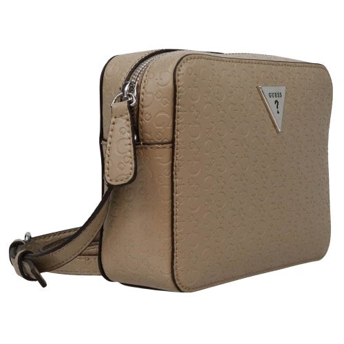 ゲス ショルダーバッグ レディース LILIA MINI CAMERA CROSSBODY ブラウン GUESS SE355870 TAU TAUPE